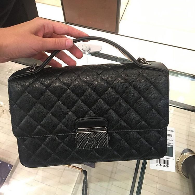 chanel-cc-university-flap-bag