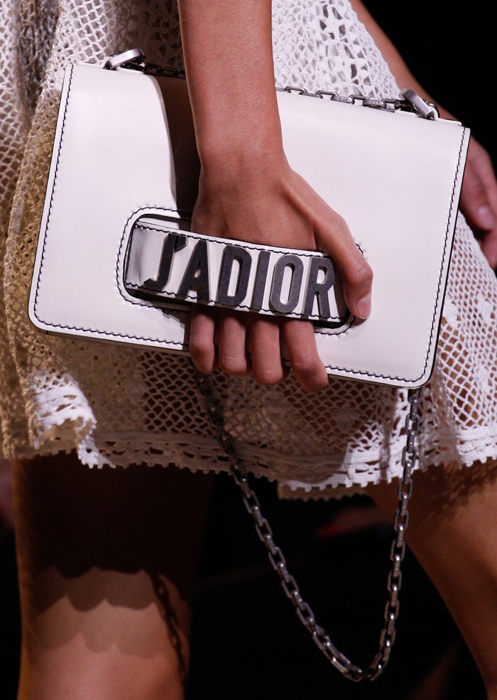 dior-spring-summer-2017-runway-bag-collection-15