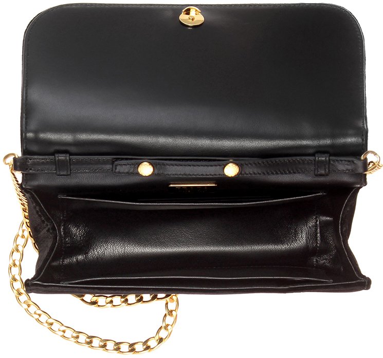 prada-velvet-shoulder-bag-3