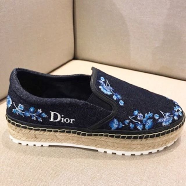 A-Closer-Look-Dior-Blue-Denim-Espadrilles