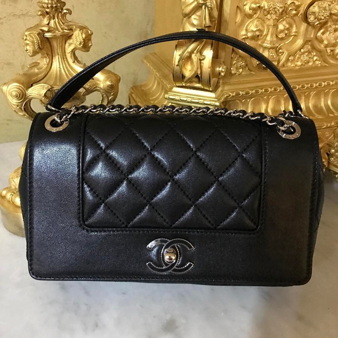 Chanel-Mademoiselle-Vintage-Bag-9