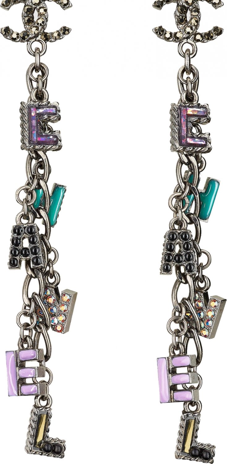 Chanel-Earrings-From-The-Spring-Summer-2017-Collection-46