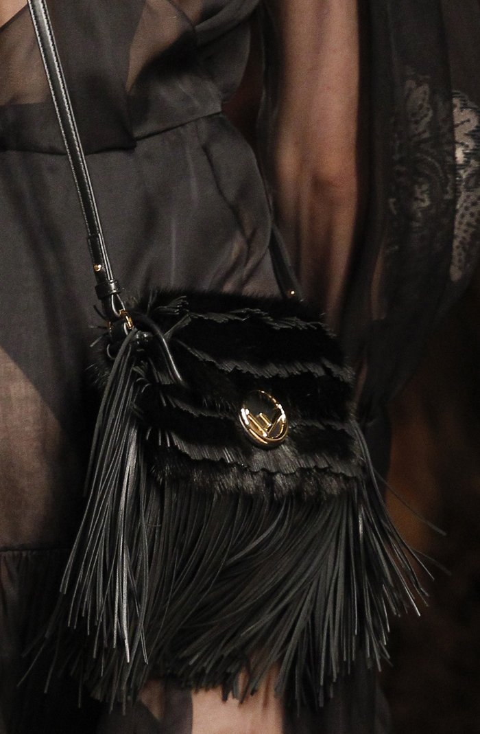 Fendi-Fall-Winter-2017-Runway-Bag-Collection-30