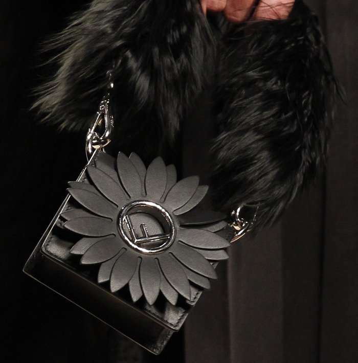 Fendi-Fall-Winter-2017-Runway-Bag-Collection-32