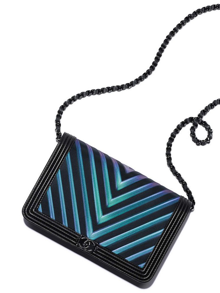 Boy-Chanel-Painted-Chevron-Wallet-On-Chain-Bag-2