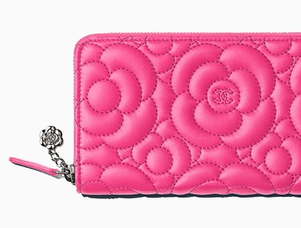 Chanel-Camellia-Quilted-Wallets-thumb