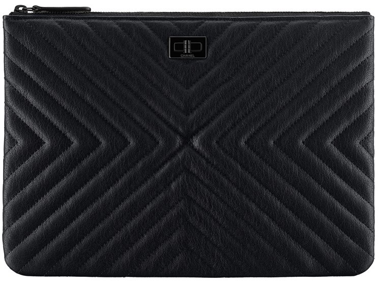 Chanel-So-Black-255-Chevron-O-Cases