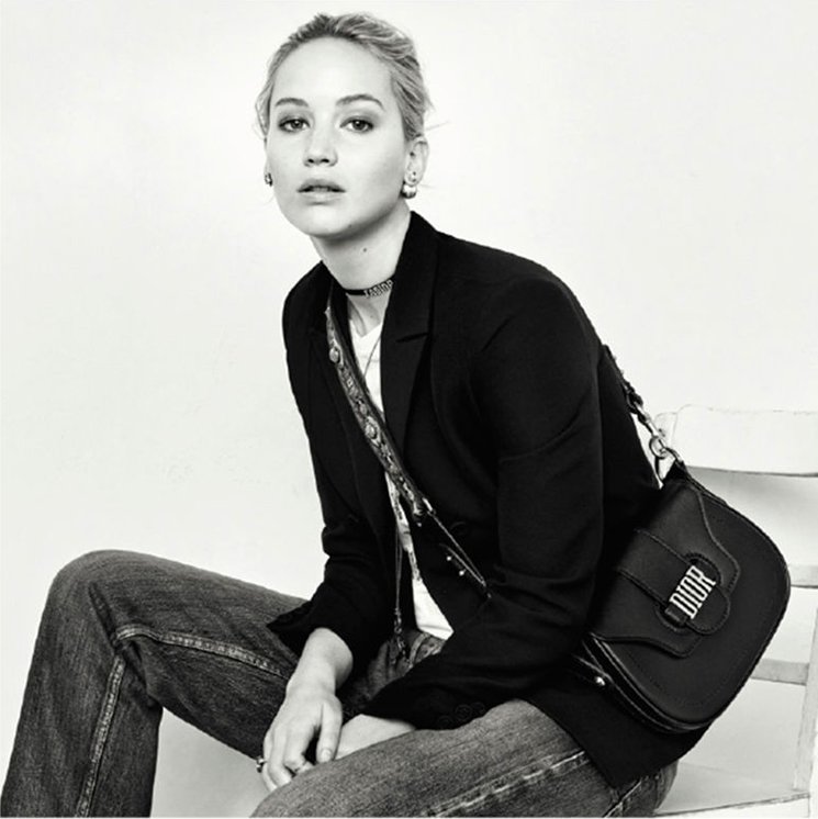 Dior-Fall-Winter-2017-Ad-Campaign-Featuring-New-Styles-Handbags-10