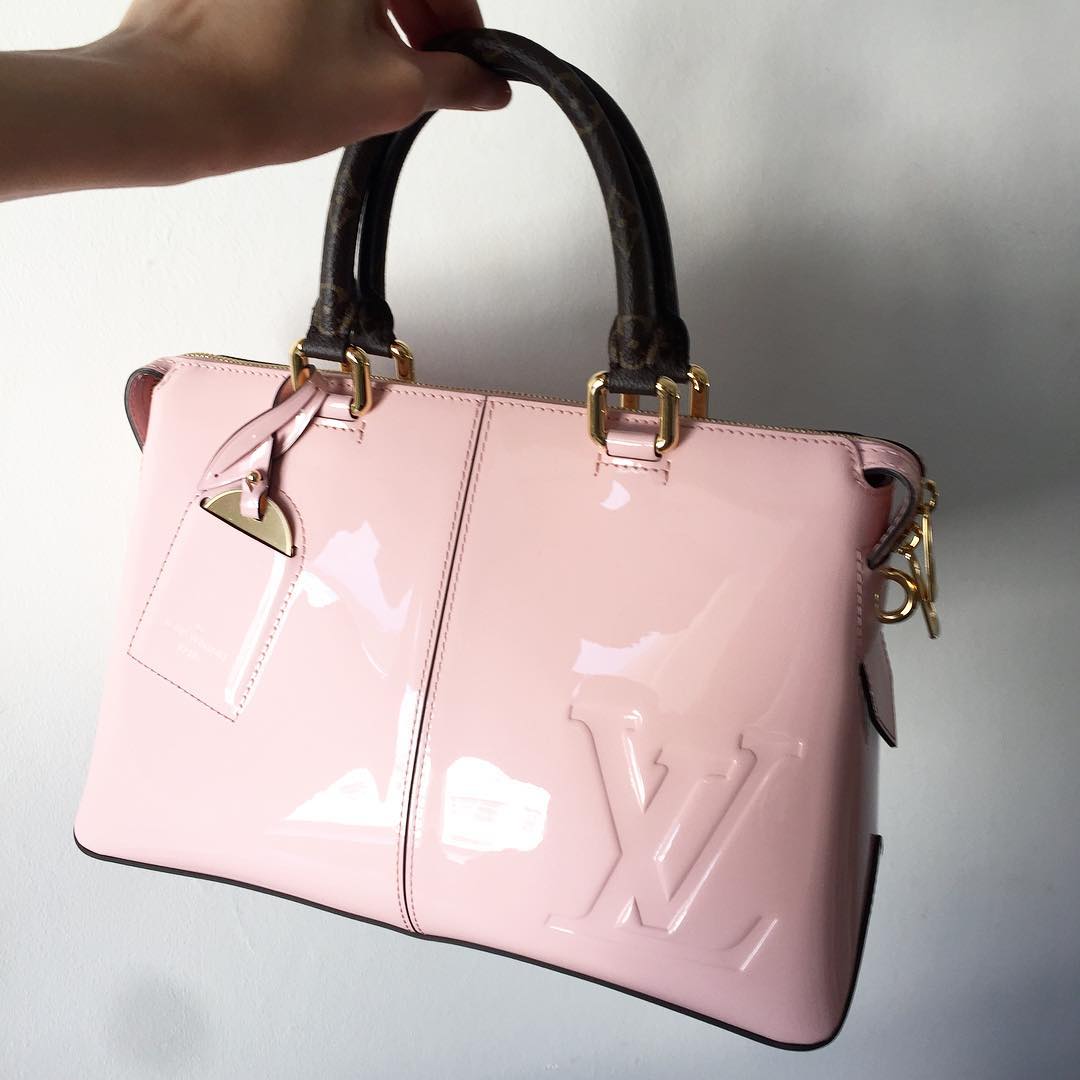 Louis-Vuitton-miroir-Bags