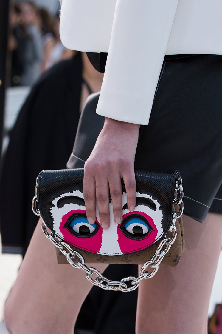 Louis-Vuitton-Cruise-2018-Runway-Bag-Collection-20