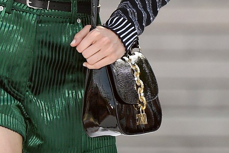 Louis-Vuitton-Cruise-2018-Runway-Bag-Collection-23