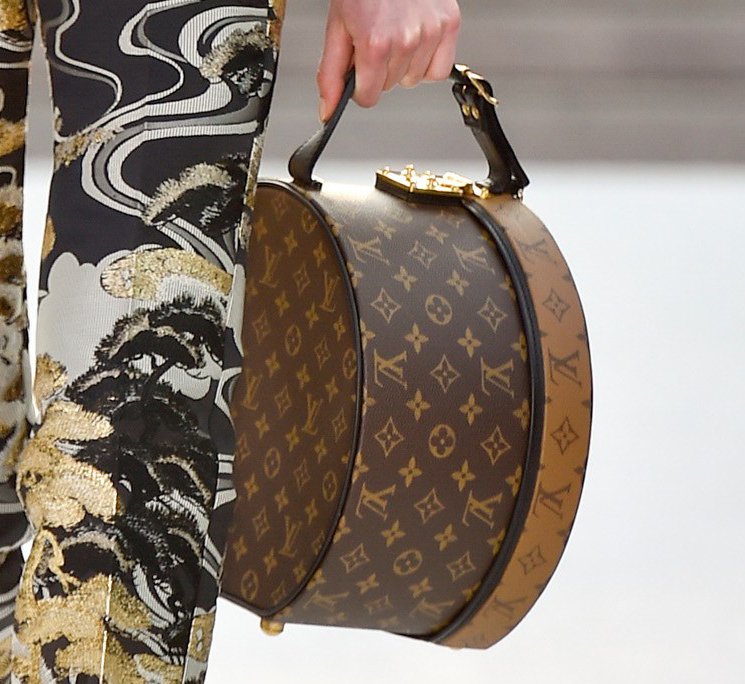 Louis-Vuitton-Cruise-2018-Runway-Bag-Collection-25