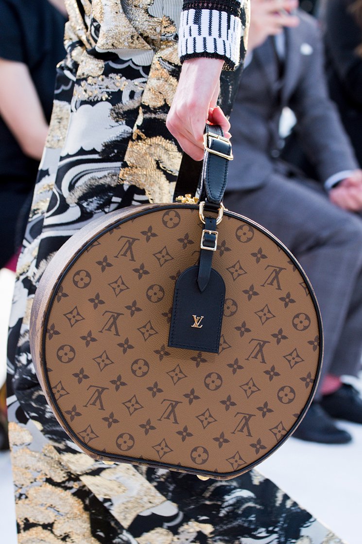 Louis-Vuitton-Cruise-2018-Runway-Bag-Collection-8