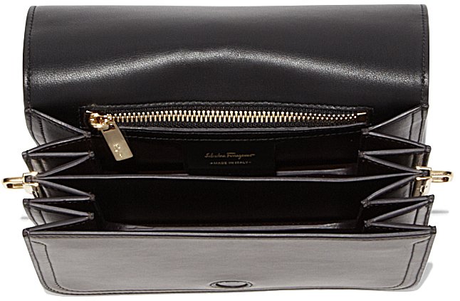 Salvatore-Ferragamo-Vittoria-Bag-4