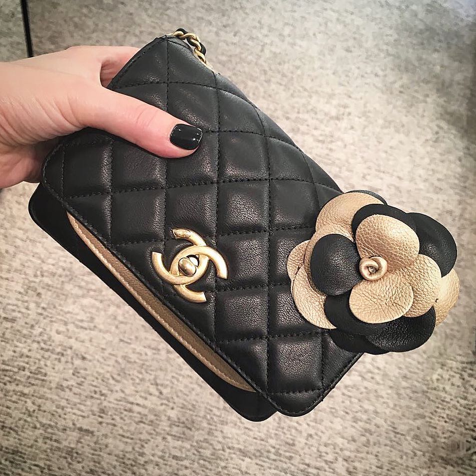 Chanel-Camellia-flower-bag