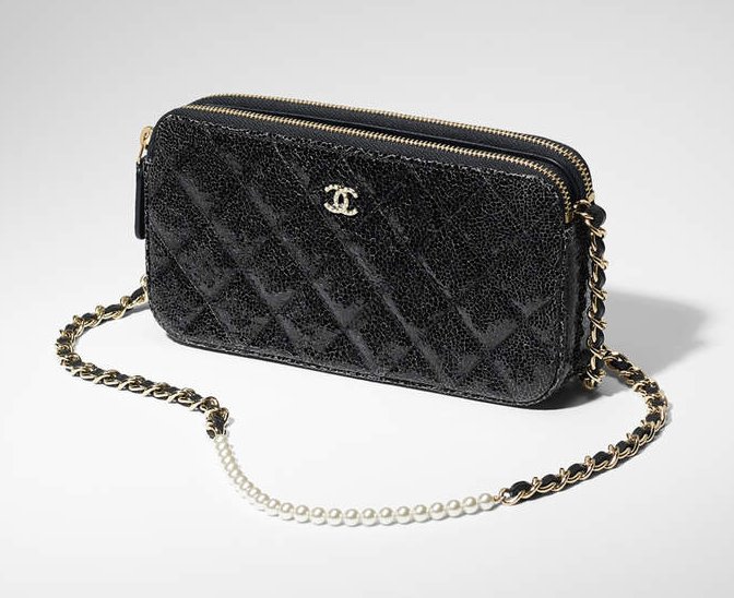 Chanel-Pearl-Clutch-With-Chain-Crackled-Patent-2