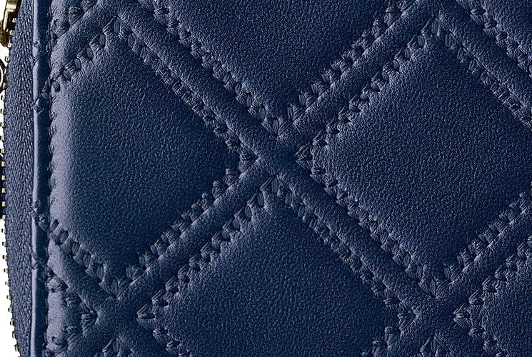 Chanel-Stitch-Quilted-Zip-Around-Wallets-with-Tassel-3