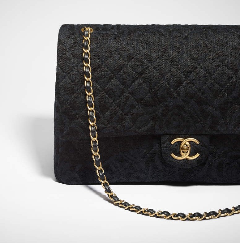 Chanel-XXL-Suede-Flap-Bag-2