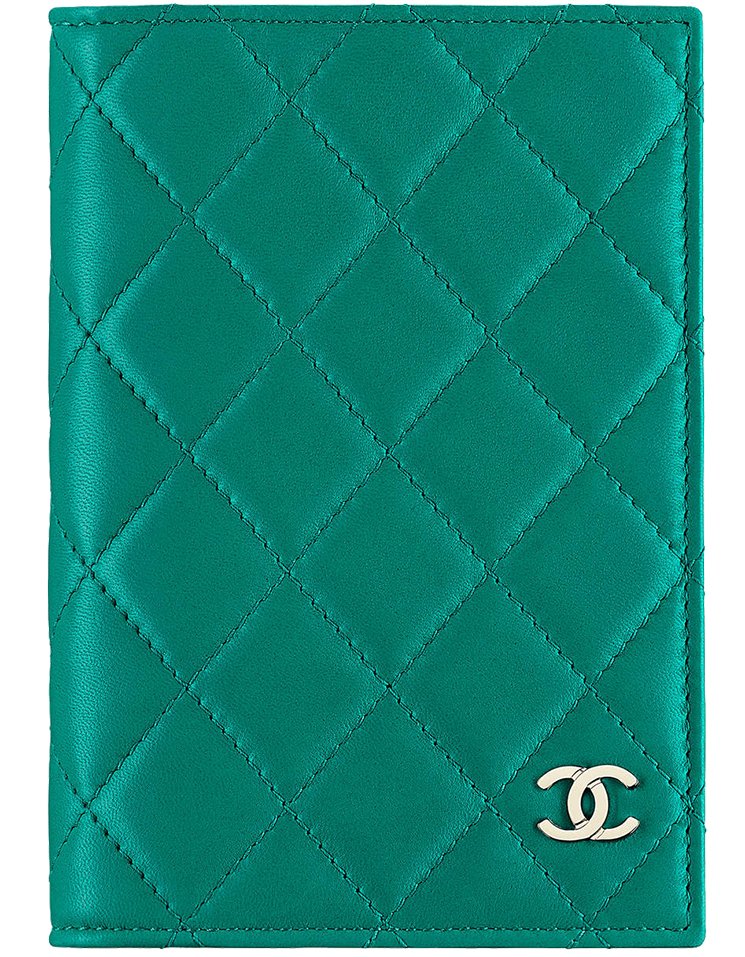 Chanel-Classic-Passport-Holder-3