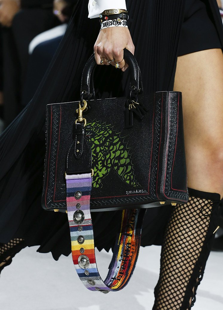 Dior-Spring-Summer-2018-Runway-Bag-Collection-2