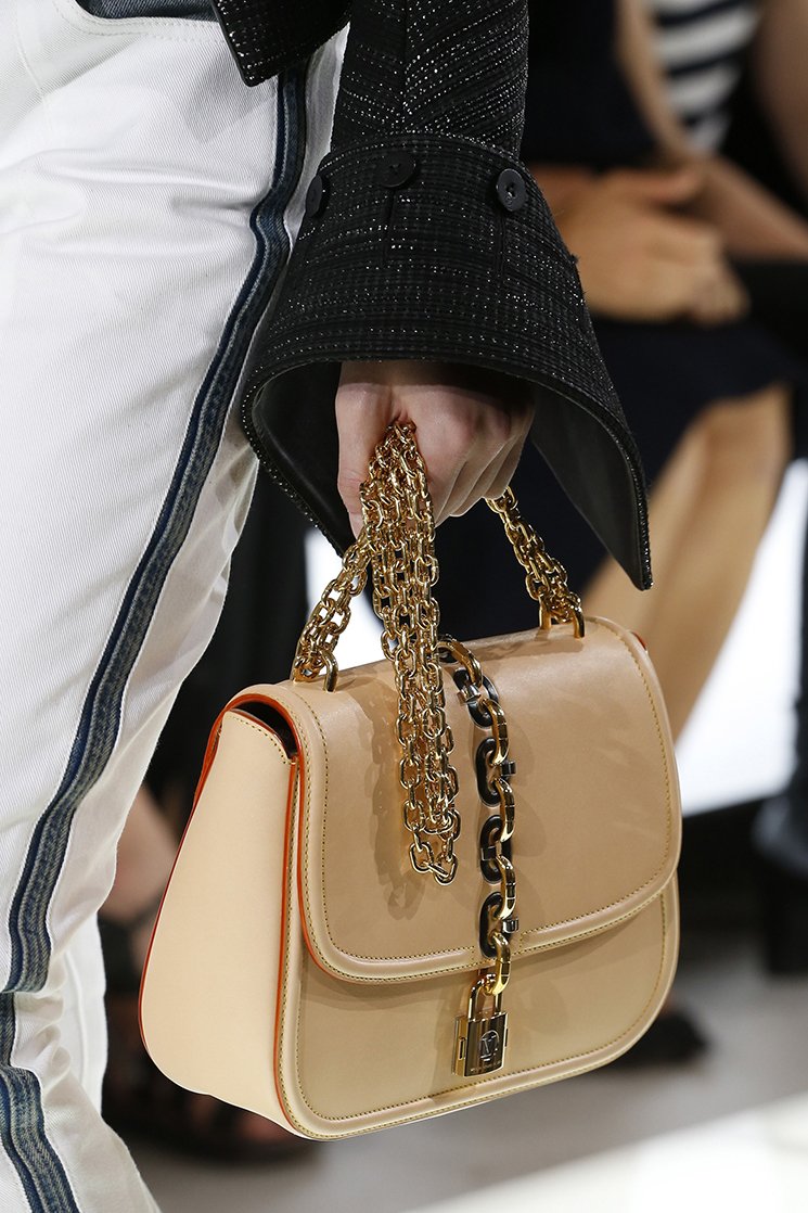 Louis-Vuitton-Spring-Summer-2018-Runway-Bag-Collection-15