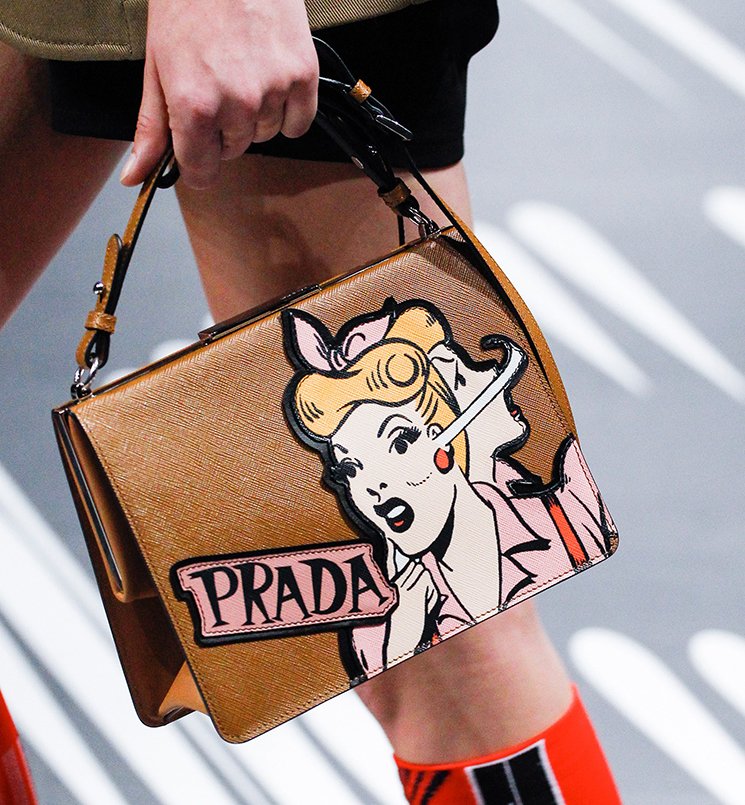 Prada-Spring-Summer-2018-Runway-Bag-Collection-20