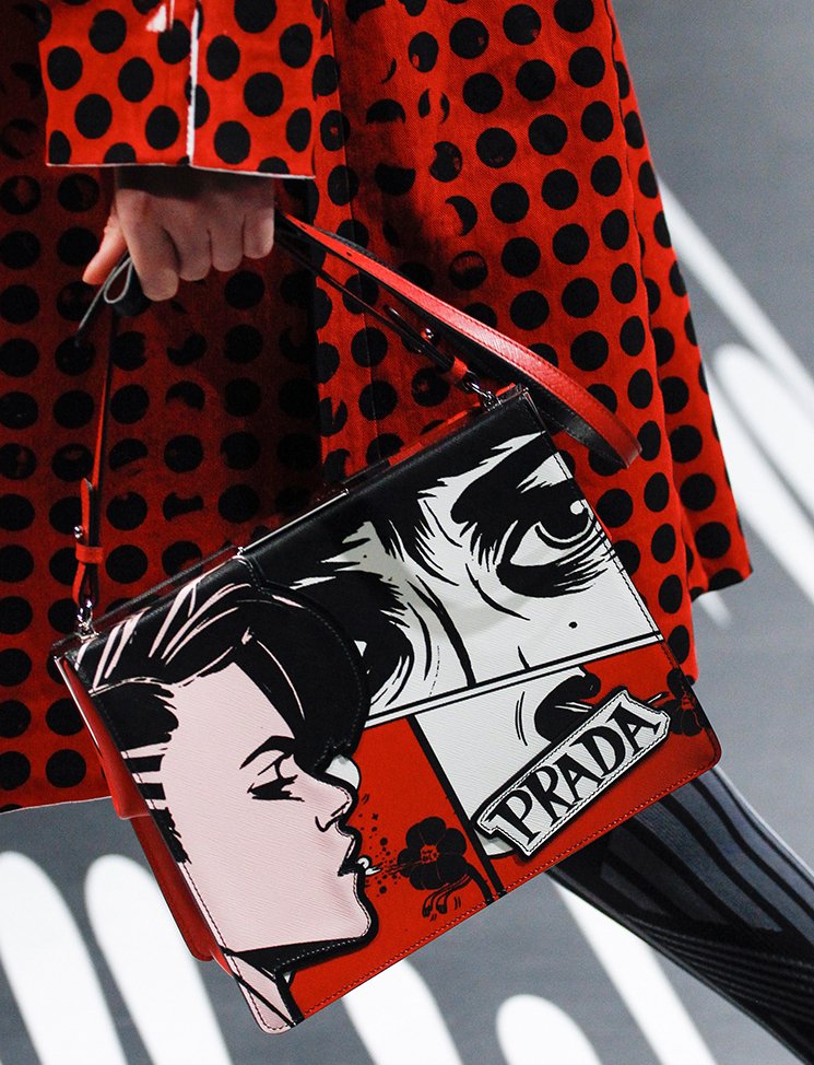 Prada-Spring-Summer-2018-Runway-Bag-Collection-41