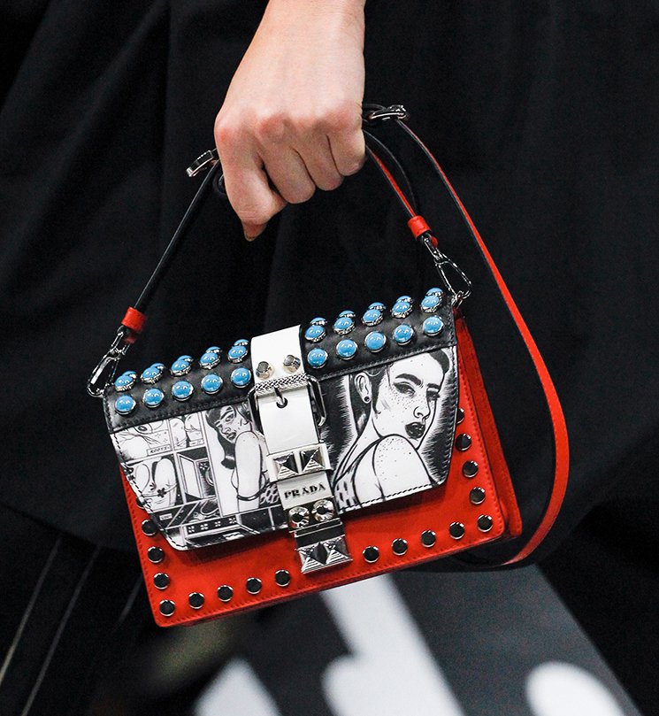 Prada-Spring-Summer-2018-Runway-Bag-Collection-7