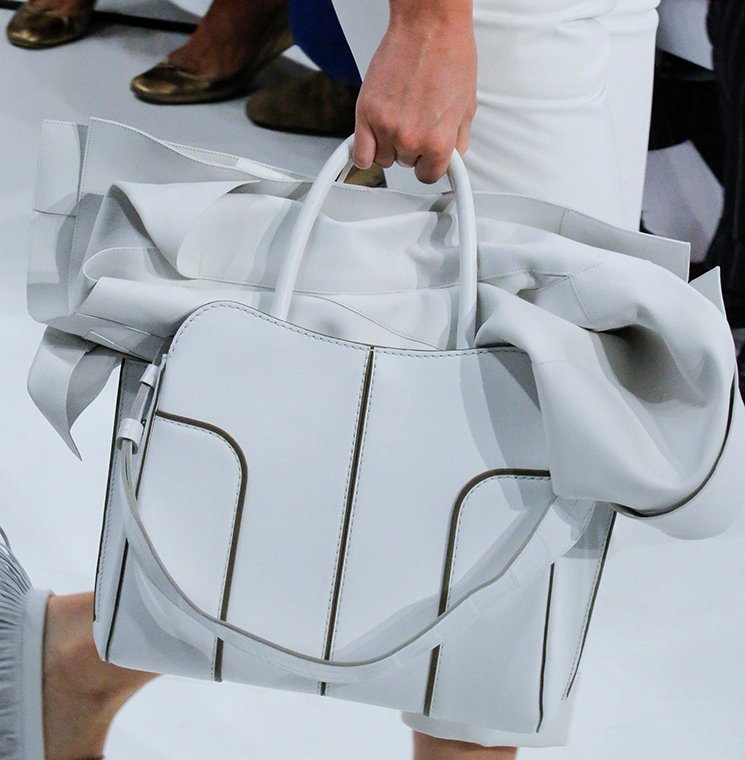 Tods-Spring-Summer-2018-Runway-Bag-Collection-2