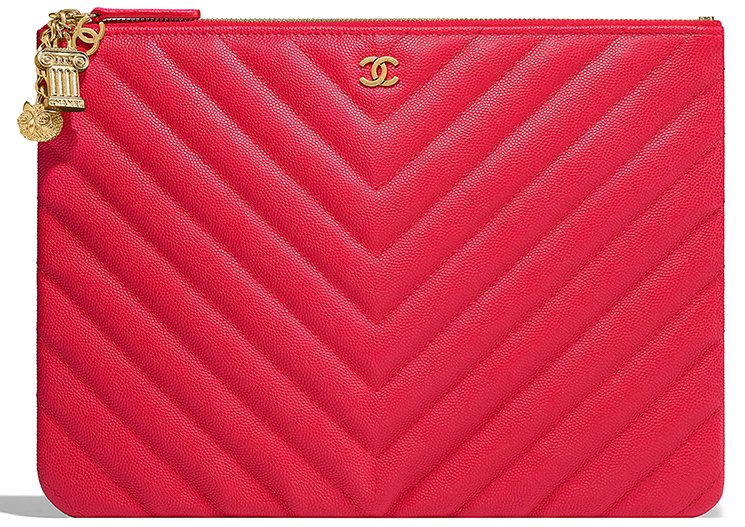 Chanel-Chevron-O-Cases-with-Charm-3