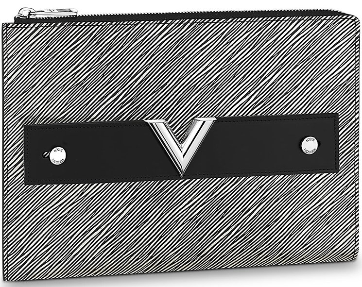 Louis-Vuitton-Pochette-Essential-V