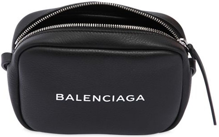 Balenciaga-Everyday-Camera-Bag-7