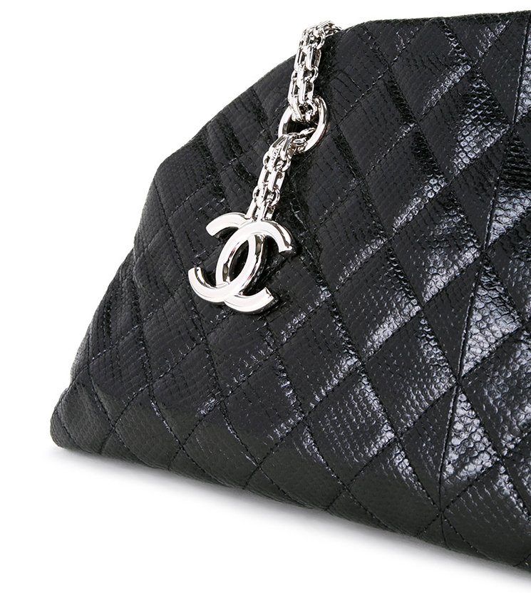 Chanel-Mademoiselle-Bag-4