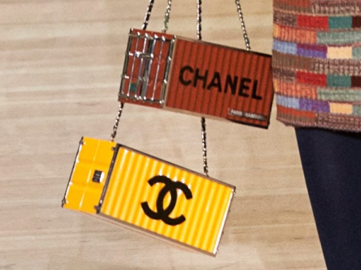 Chanel-Metiers-D_Art-2018-Runway-Bag-Collection-20