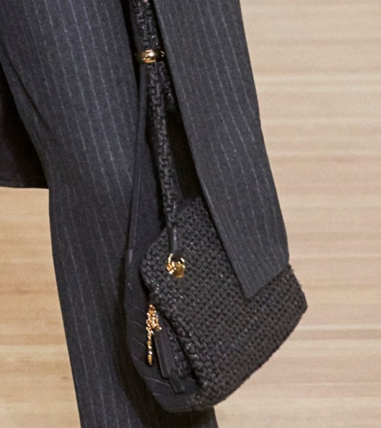 Chanel-Metiers-D_Art-2018-Runway-Bag-Collection-6