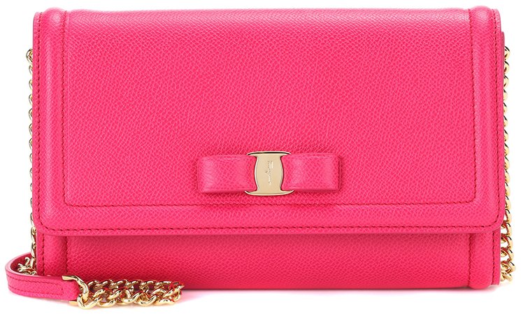 Salvatore-Ferragamo-Vara-Shoulder-Bag-2