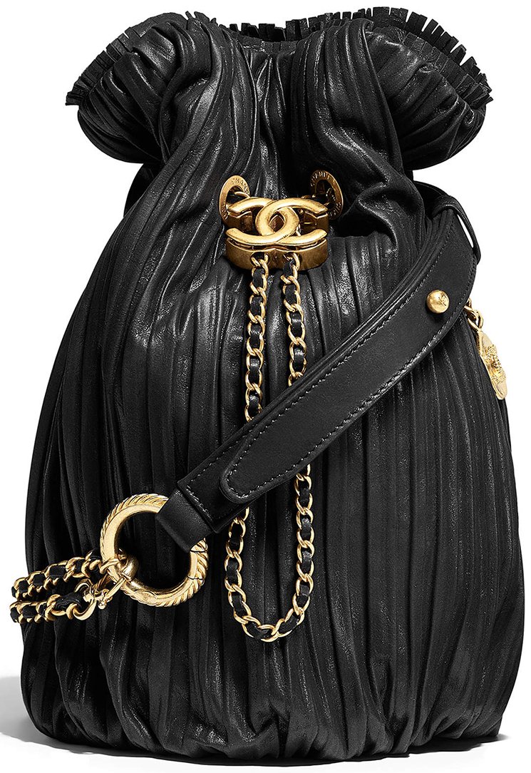 Chanel-Coco-Pleated-Drawstring-Bag-9