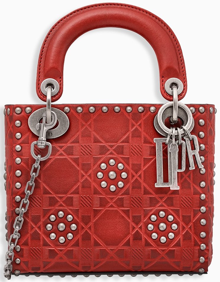 Lady-Dior-Bag-with-Chain-10