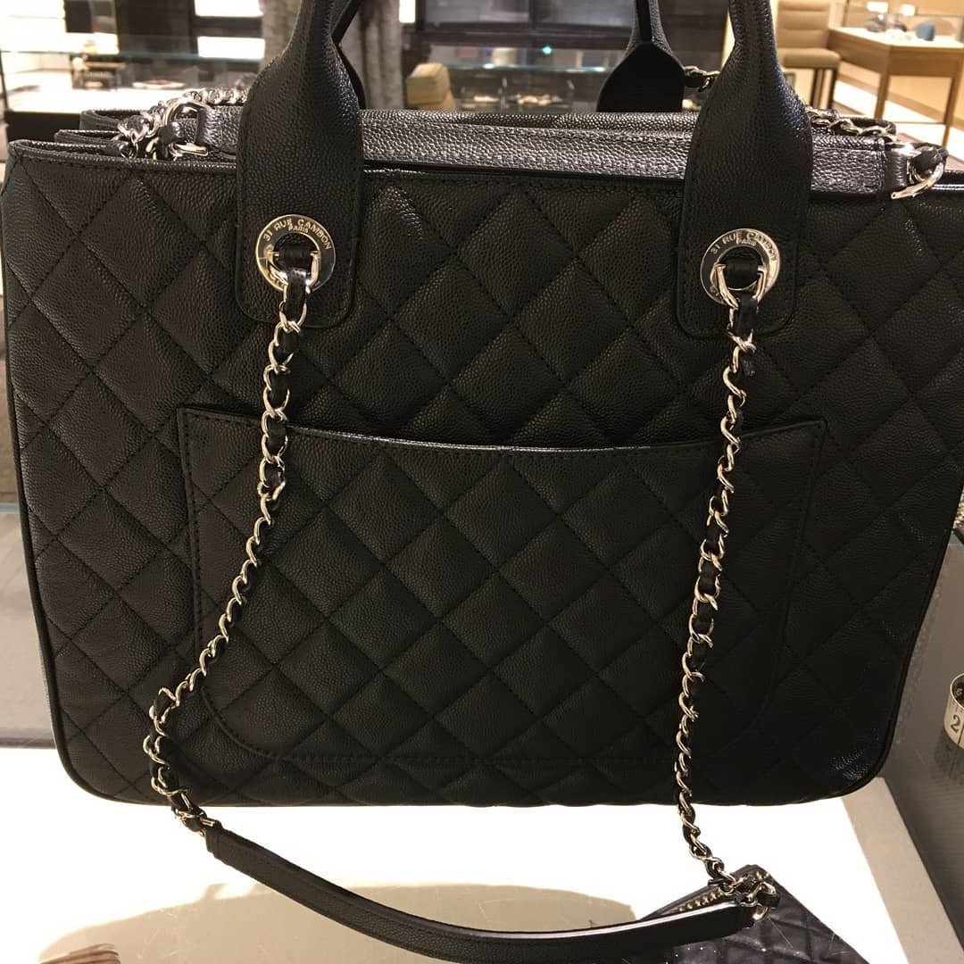 Chanel-Daily-2-Shopping-Bag-2