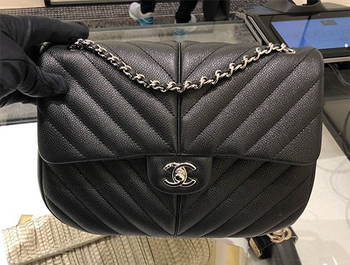 Chanel Puffy Bag thumb