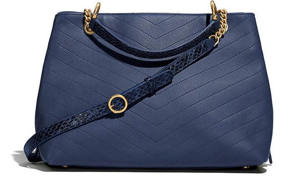 Chanel-Chevron-Chic-Bag-Collection-6