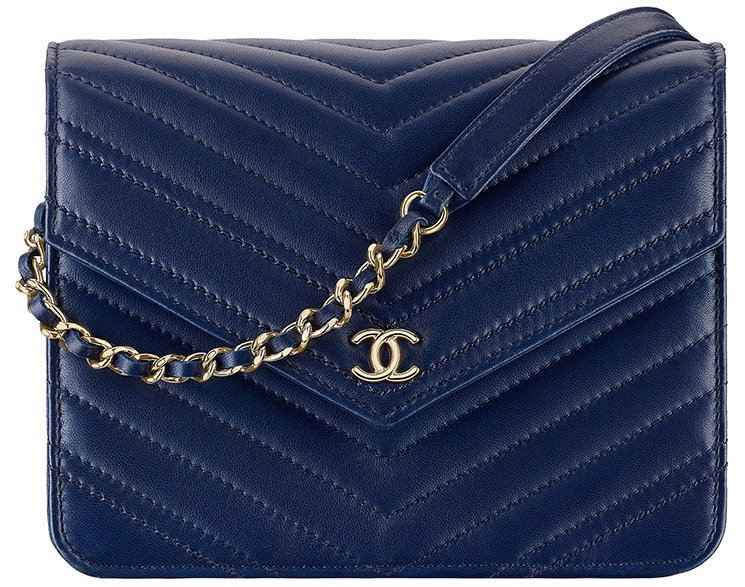 Chanel-Satement-Chevron-Square-WOC