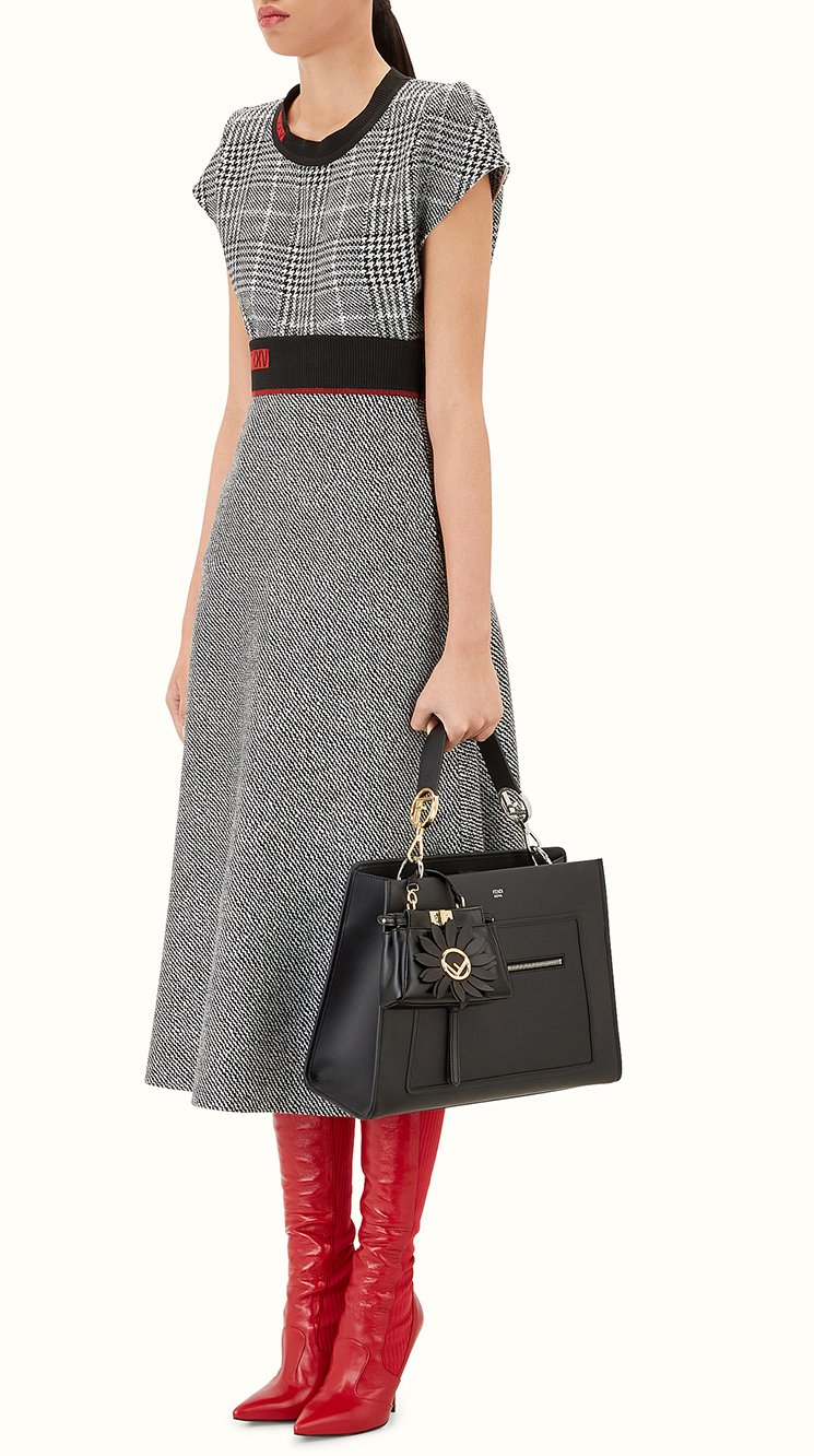 Fendi-Micro-Peekaboo-F-Bag-4