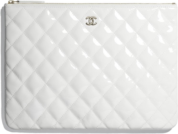 chanel-white-classic-o-case