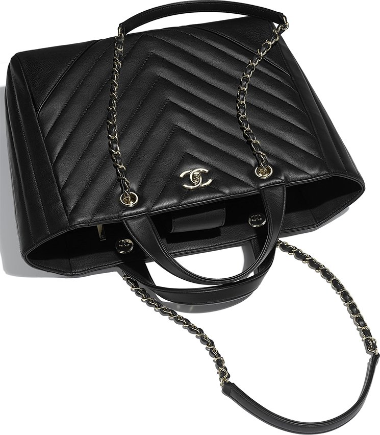 Chanel-Chevron-Statement-Tote-Bag-3