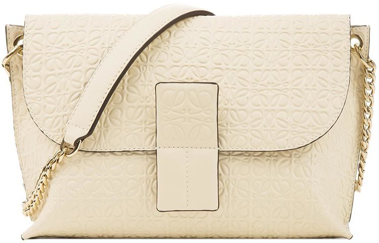 Loewe-Avenue-Bag-9