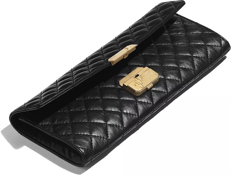 Chanel-Signature-Clasp-Clutch-7