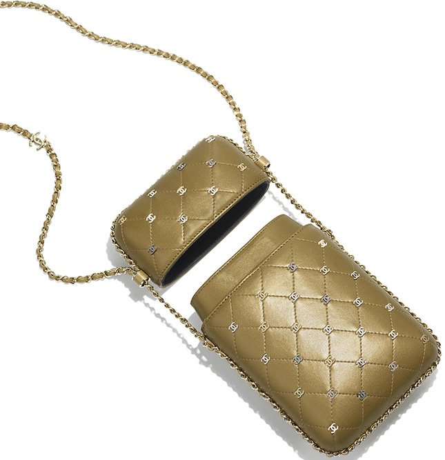 Chanel CC Diamond Mini Clutch With Chain 3