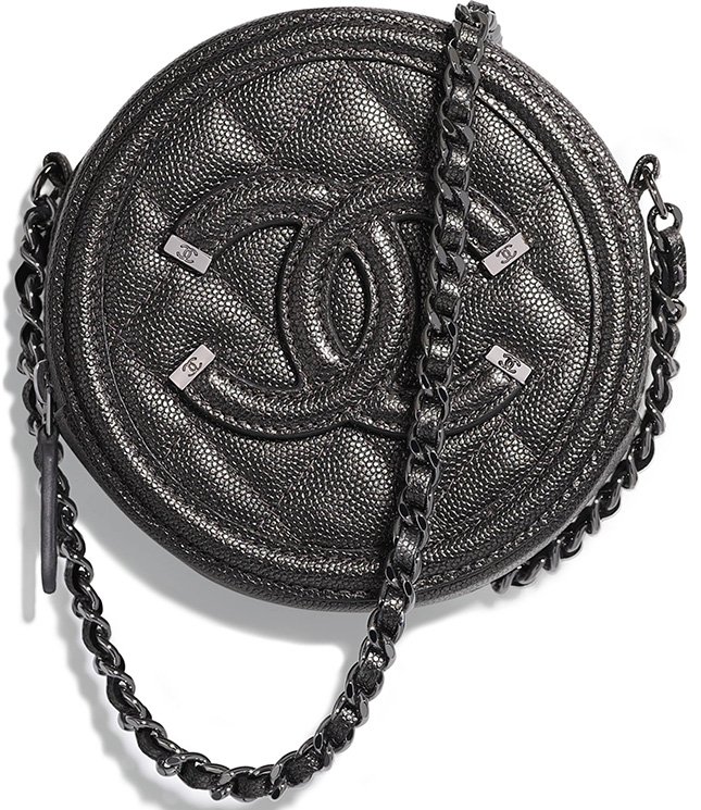 Chanel CC Filigree Round Chain Clutch 1