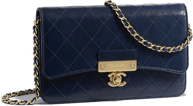 Chanel Golden Class CC 2.0 WOC